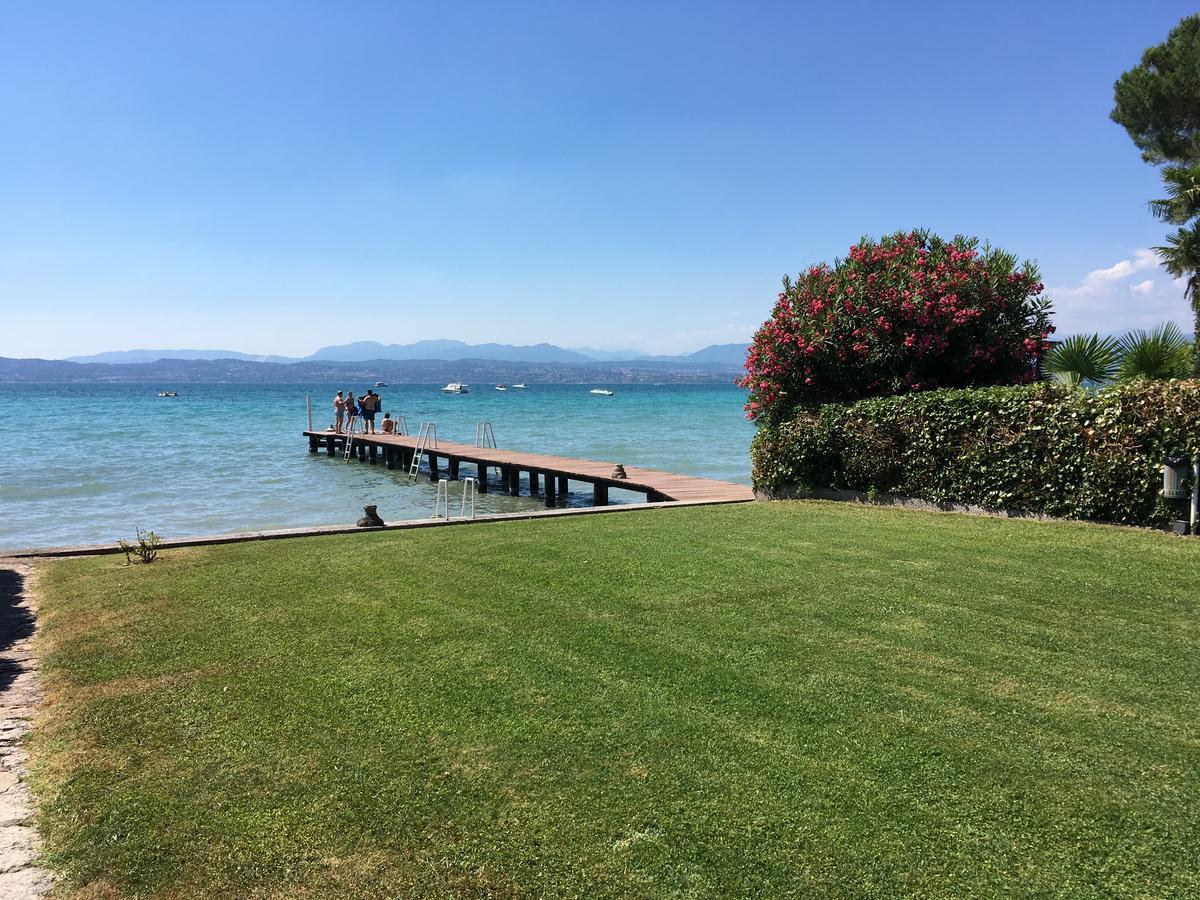 Sunset Apartment Sirmione Exterior photo