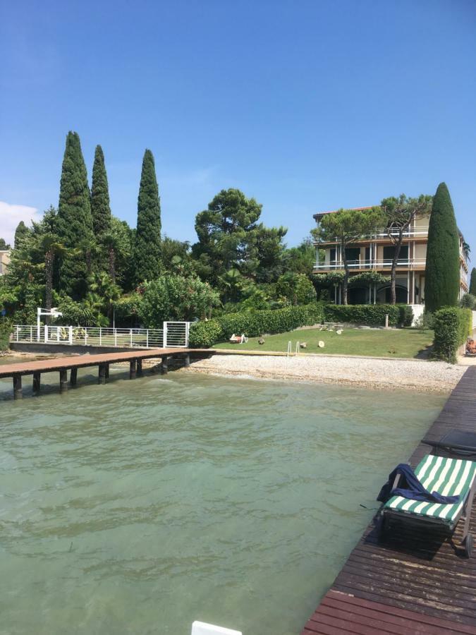 Sunset Apartment Sirmione Exterior photo